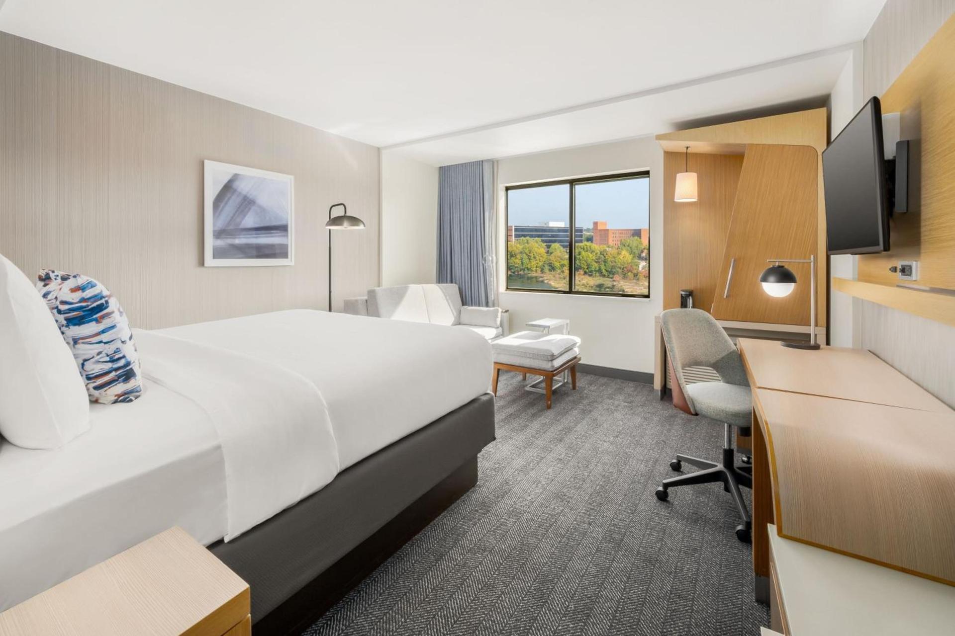Courtyard by Marriott Columbus Phenix City photo 8