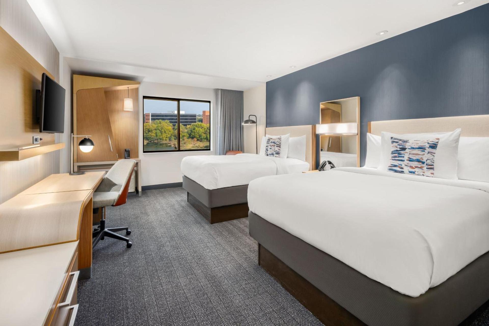 Courtyard by Marriott Columbus Phenix City photo 9