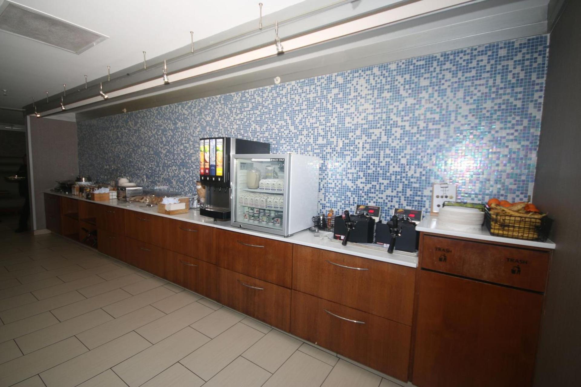 SpringHill Suites by Marriott Charleston North photo 10