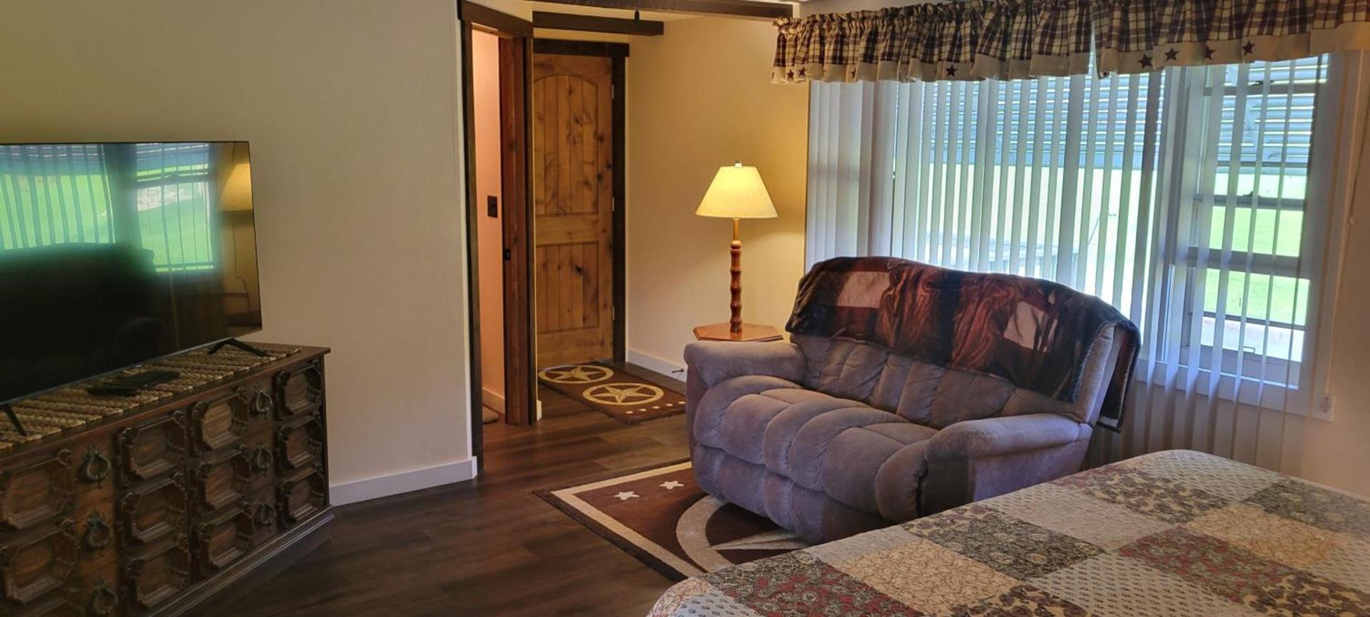 Trickling Waters Retreat photo 58