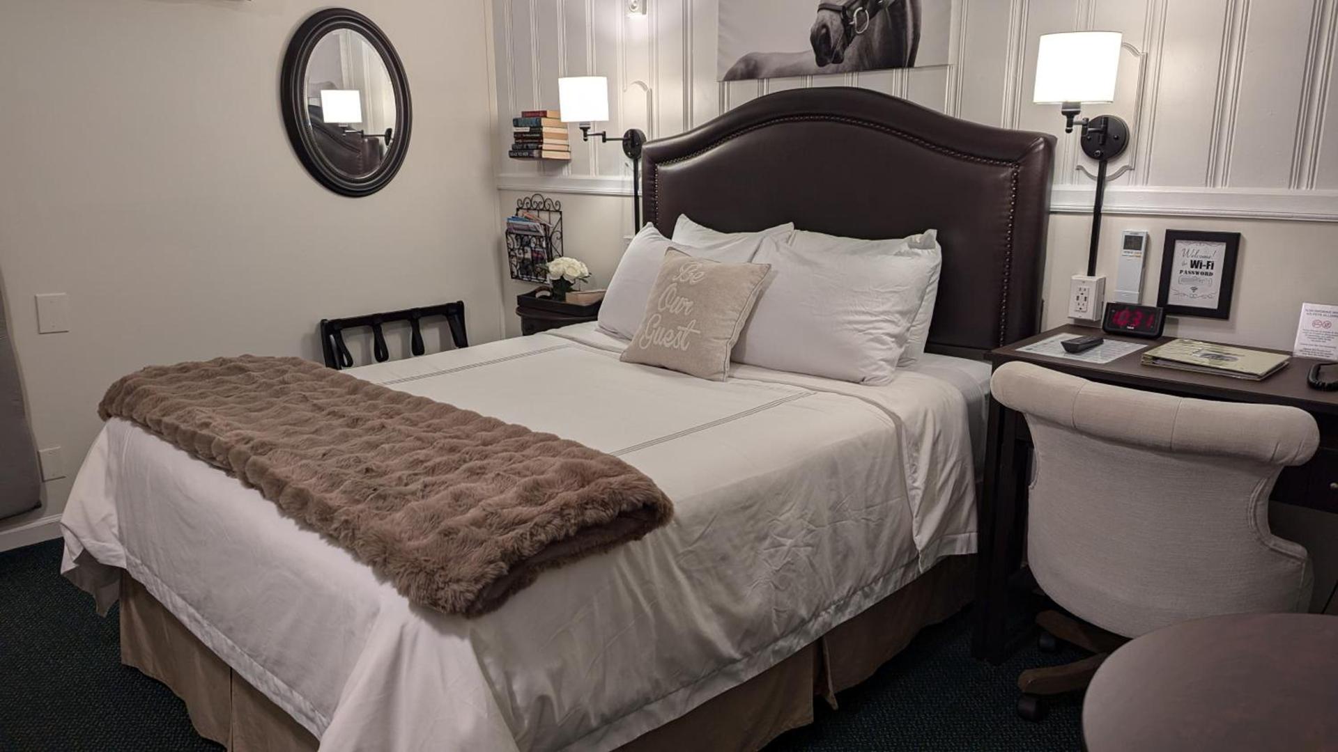 Amherst Inn - Virginia photo 5
