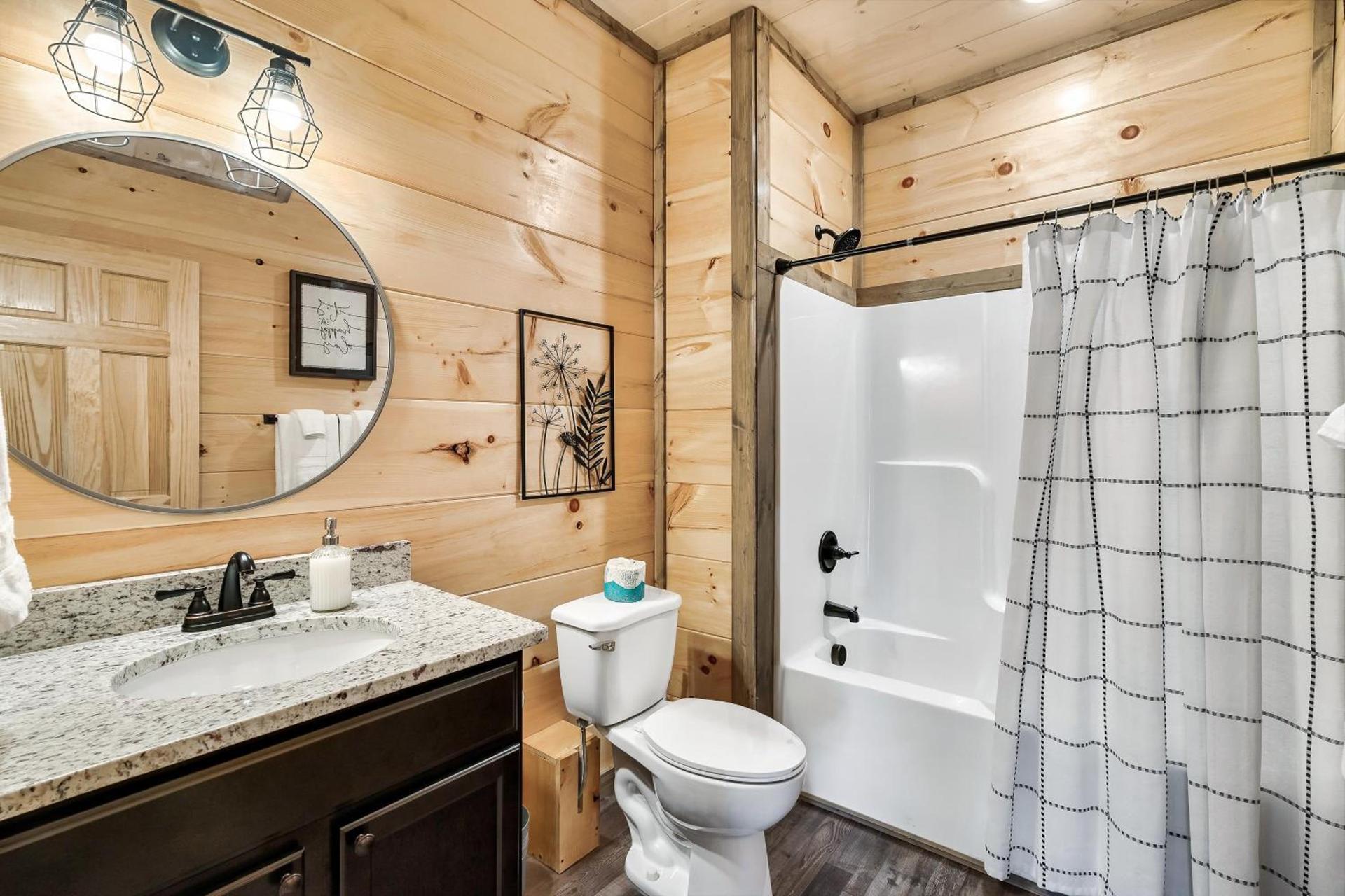 85 Indoor Pool, Game Room & Oversized Hot Tub photo 21