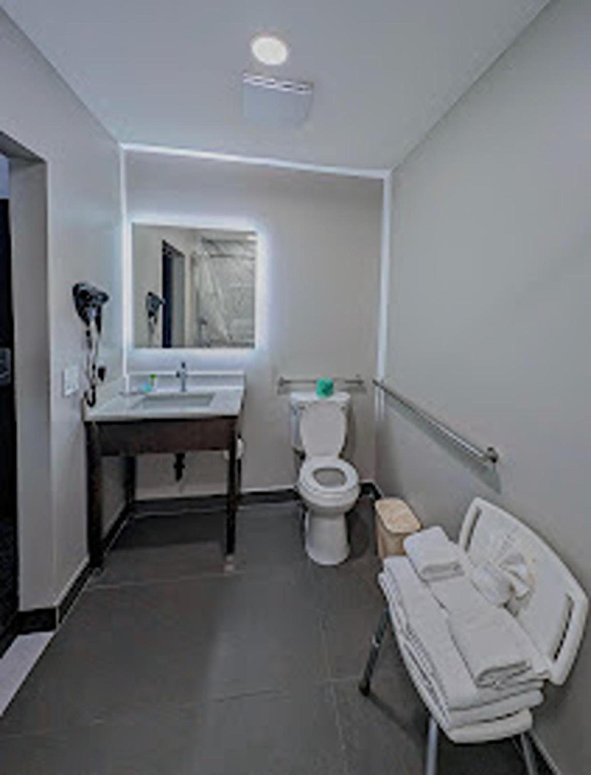 voco Flagstaff by IHG photo 41