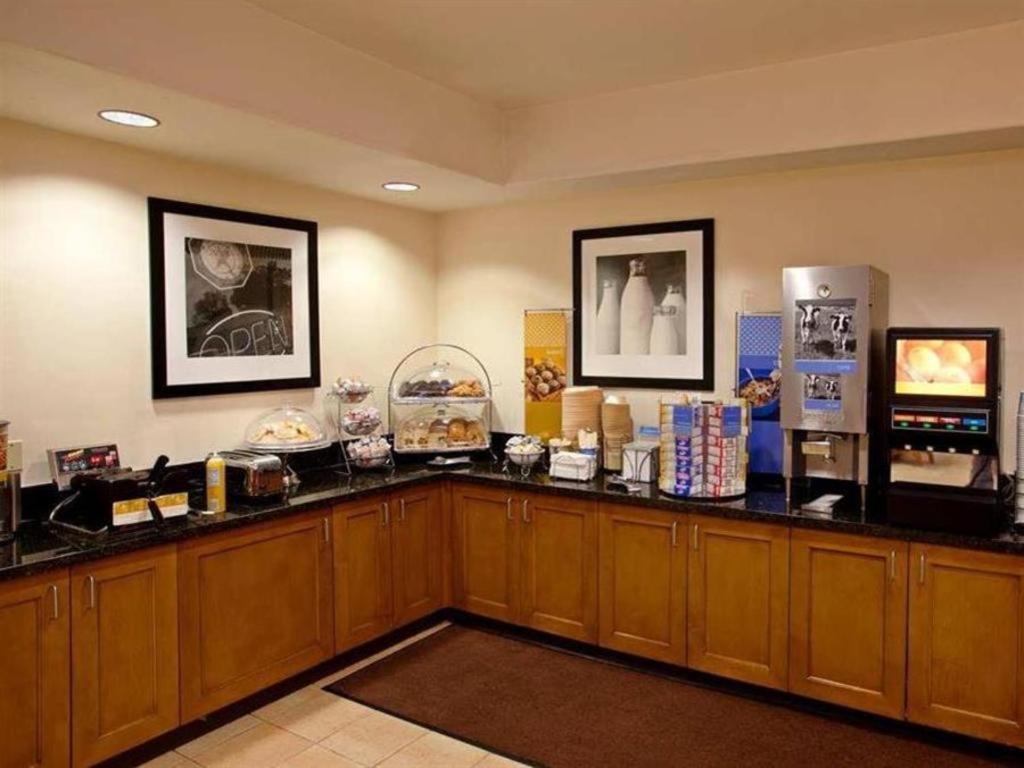 Flagstaff Hotel photo 9