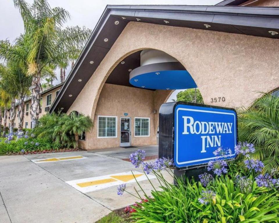Rodeway Inn Carlsbad photo 13