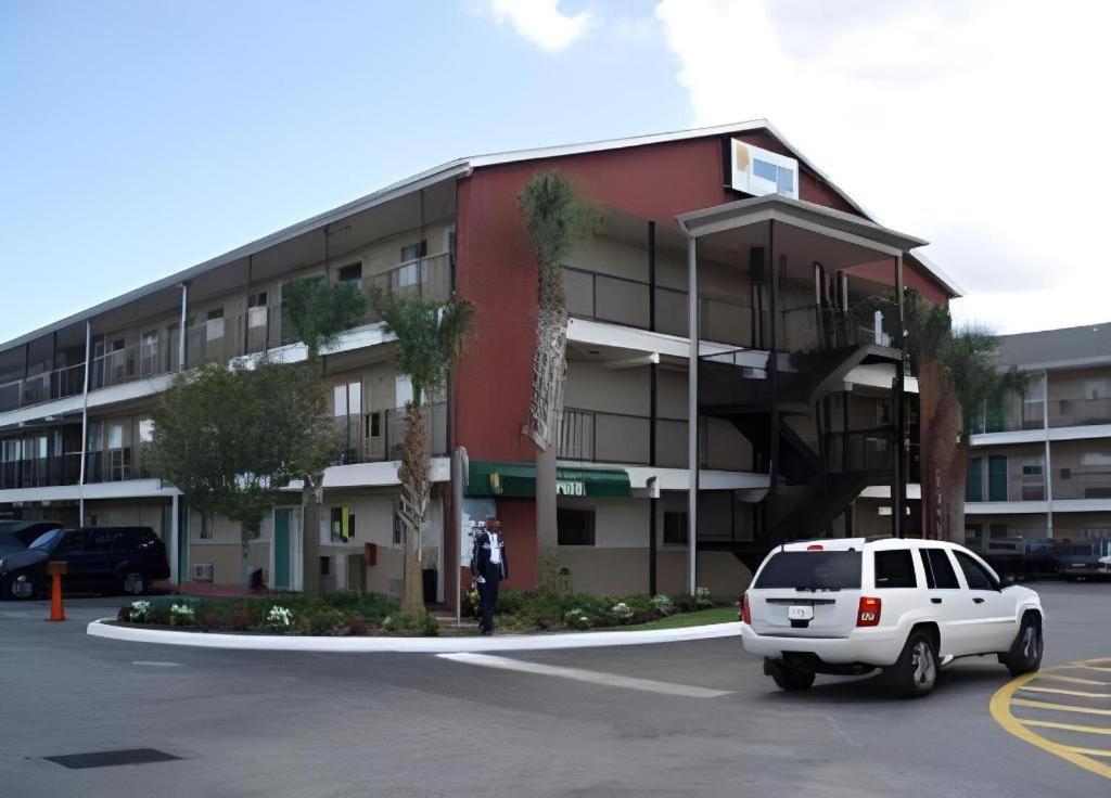 Sunstyle Suites photo 9