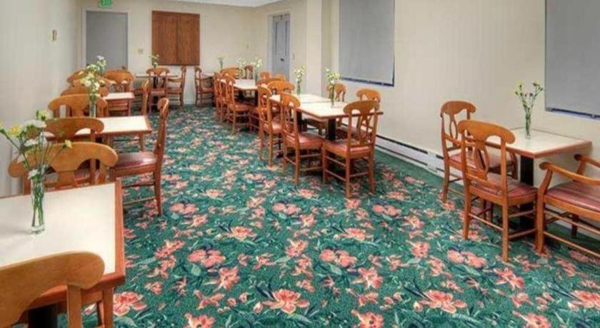 The Monarch Hotel photo 5