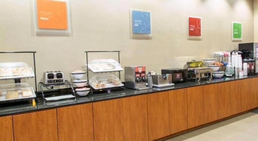 Comfort Inn DFW Airport North photo 10