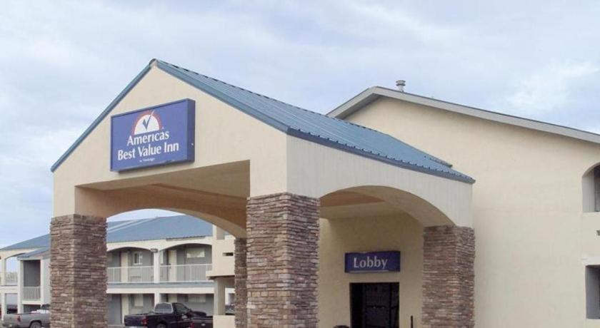 Americas Best Value Inn Midland photo 2