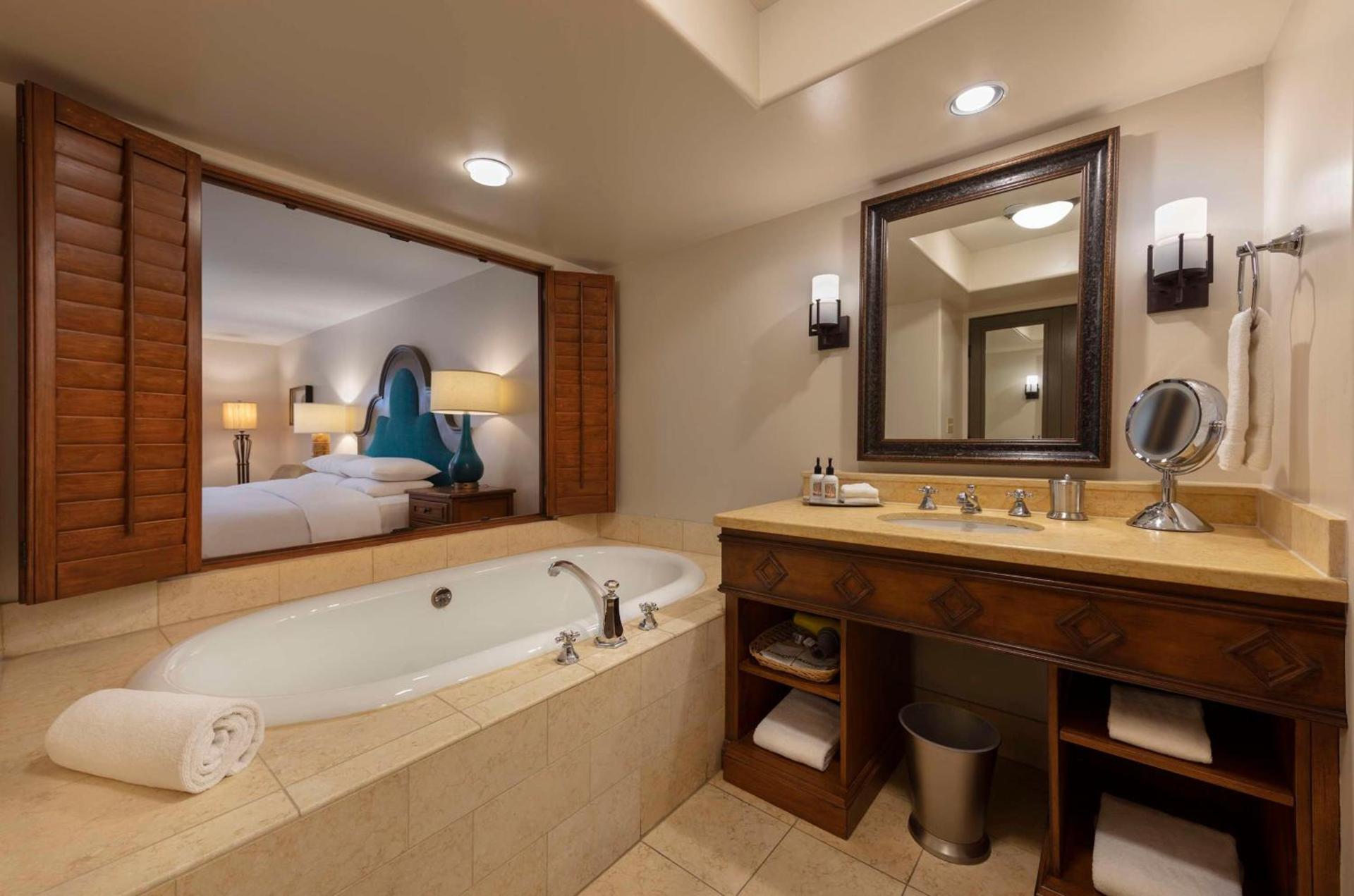 Royal Palms Resort and Spa, part of Hyatt photo 35