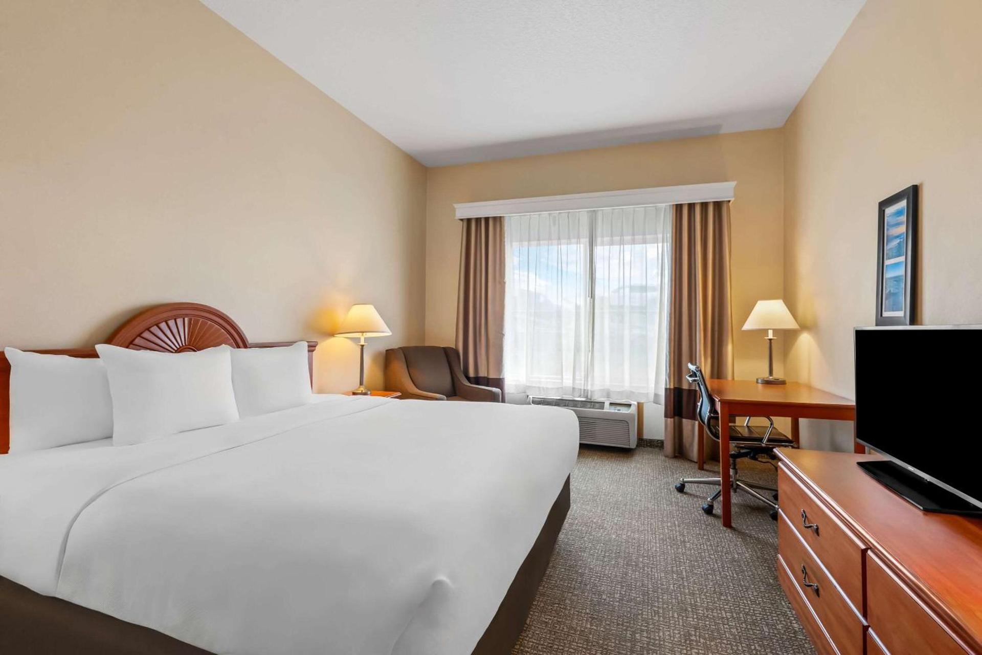 Comfort Inn & Suites Hermiston South photo 13
