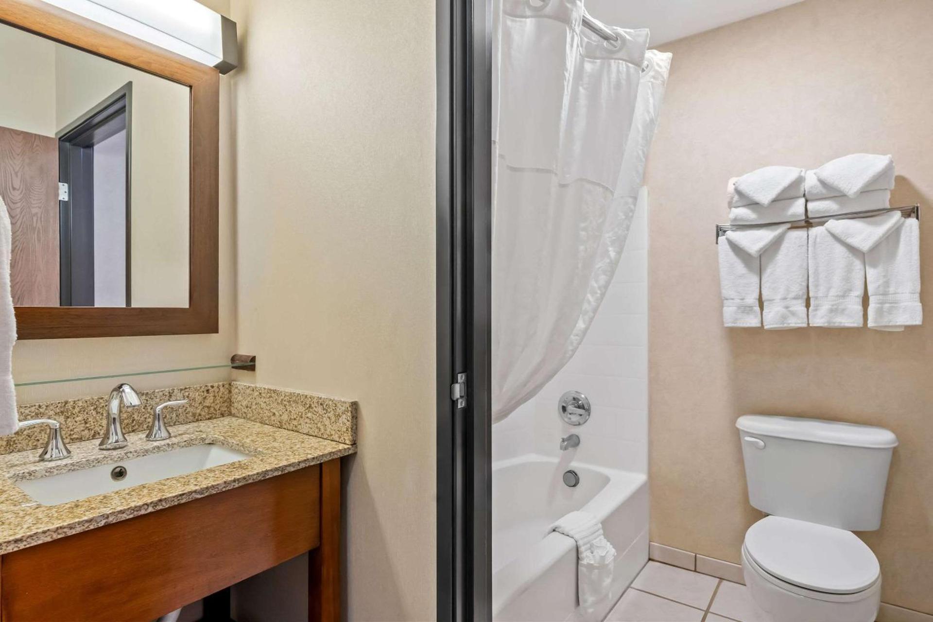 Comfort Inn & Suites Hermiston South photo 19