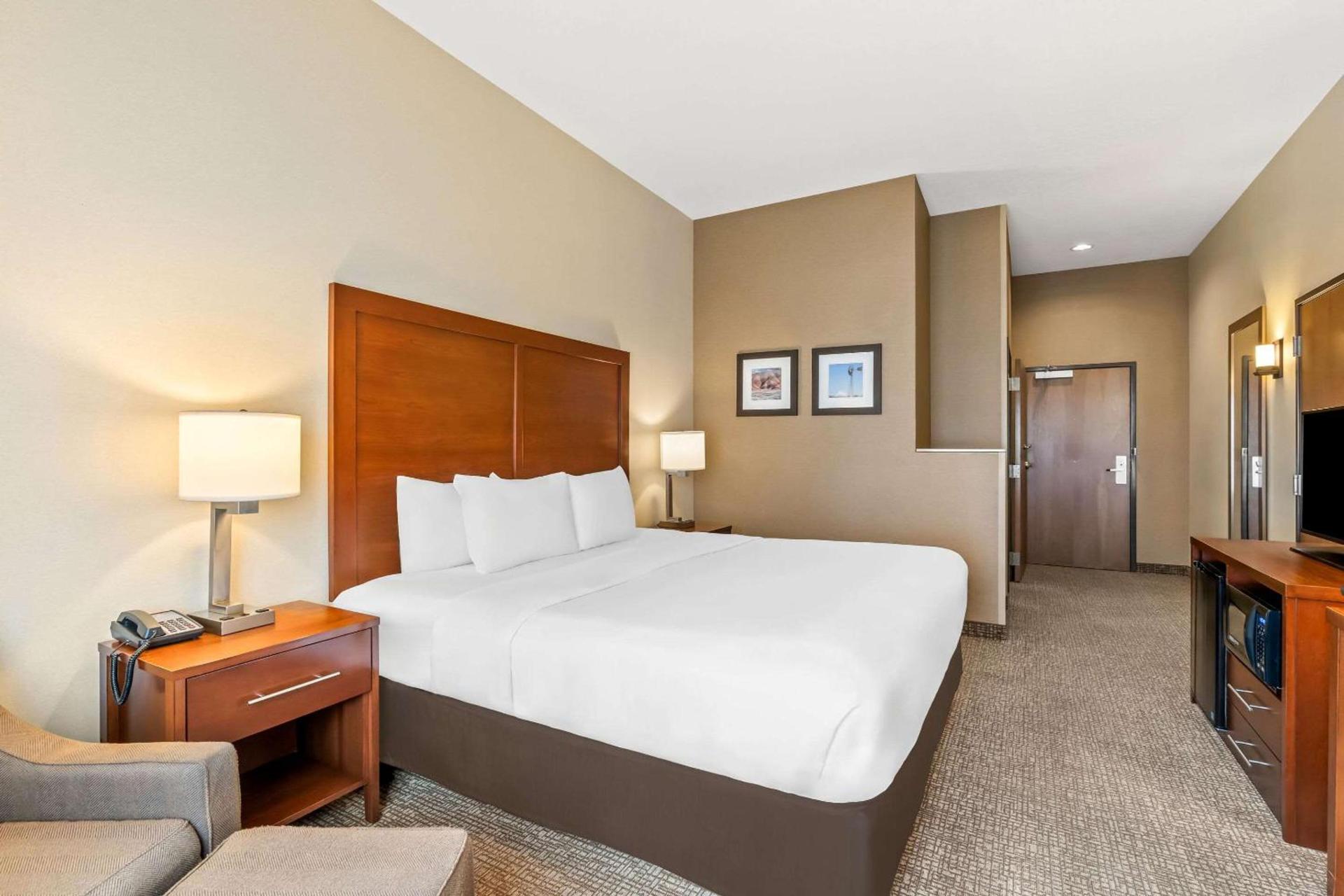 Comfort Inn & Suites Hermiston South photo 23