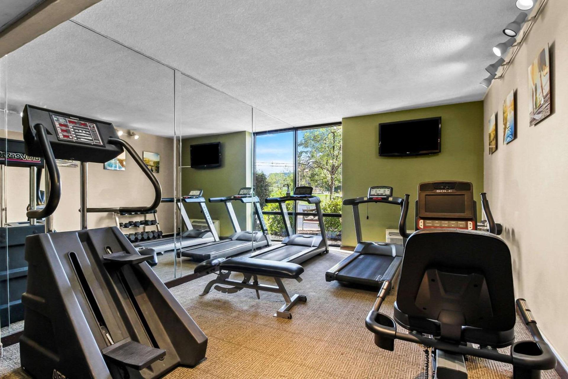 Comfort Inn Cranberry Twp photo 21
