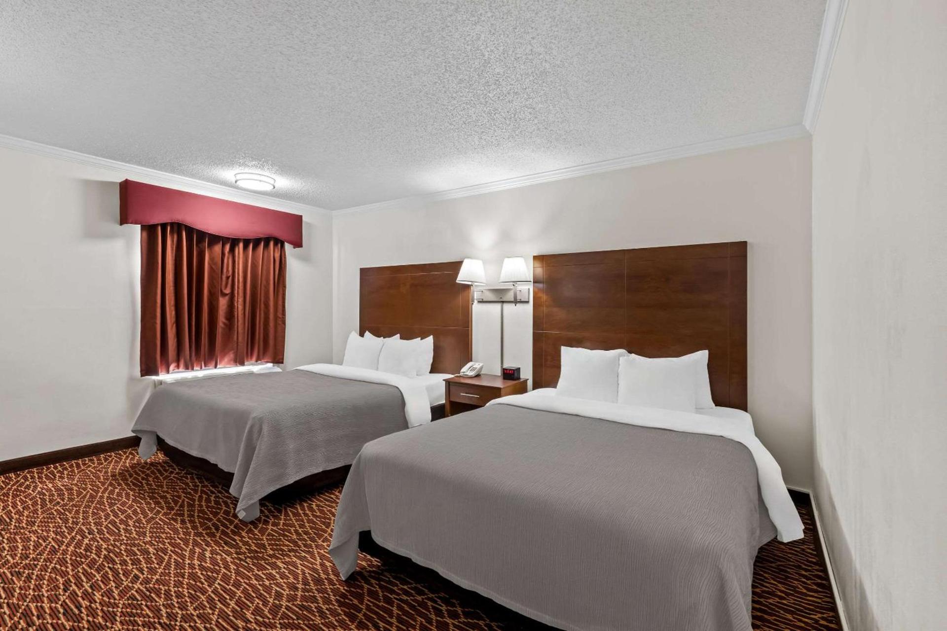 Quality Inn Marietta near Dobbins ARB photo 5