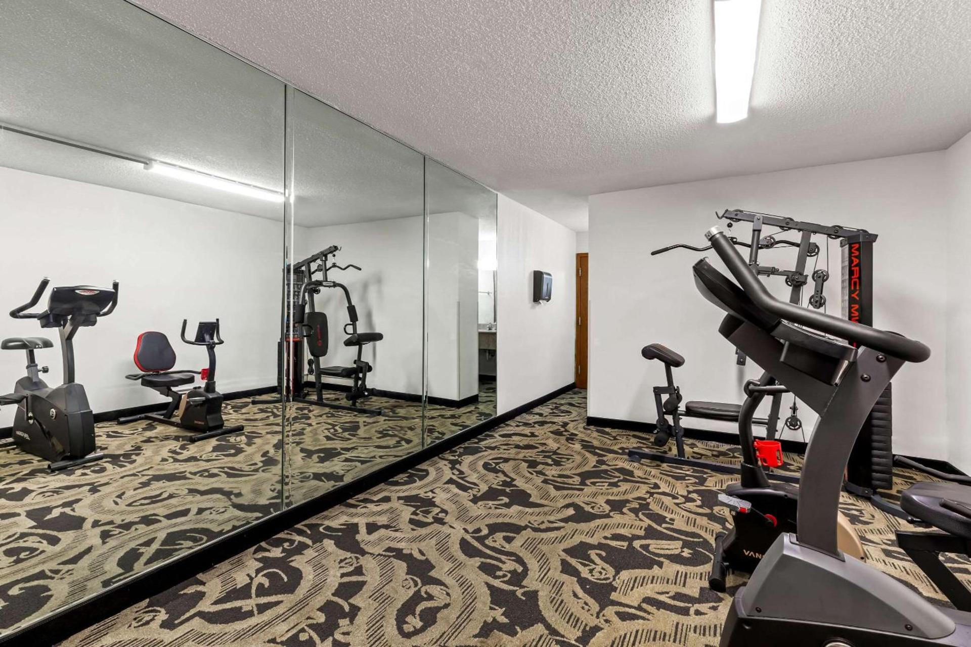Quality Inn Marietta near Dobbins ARB photo 28