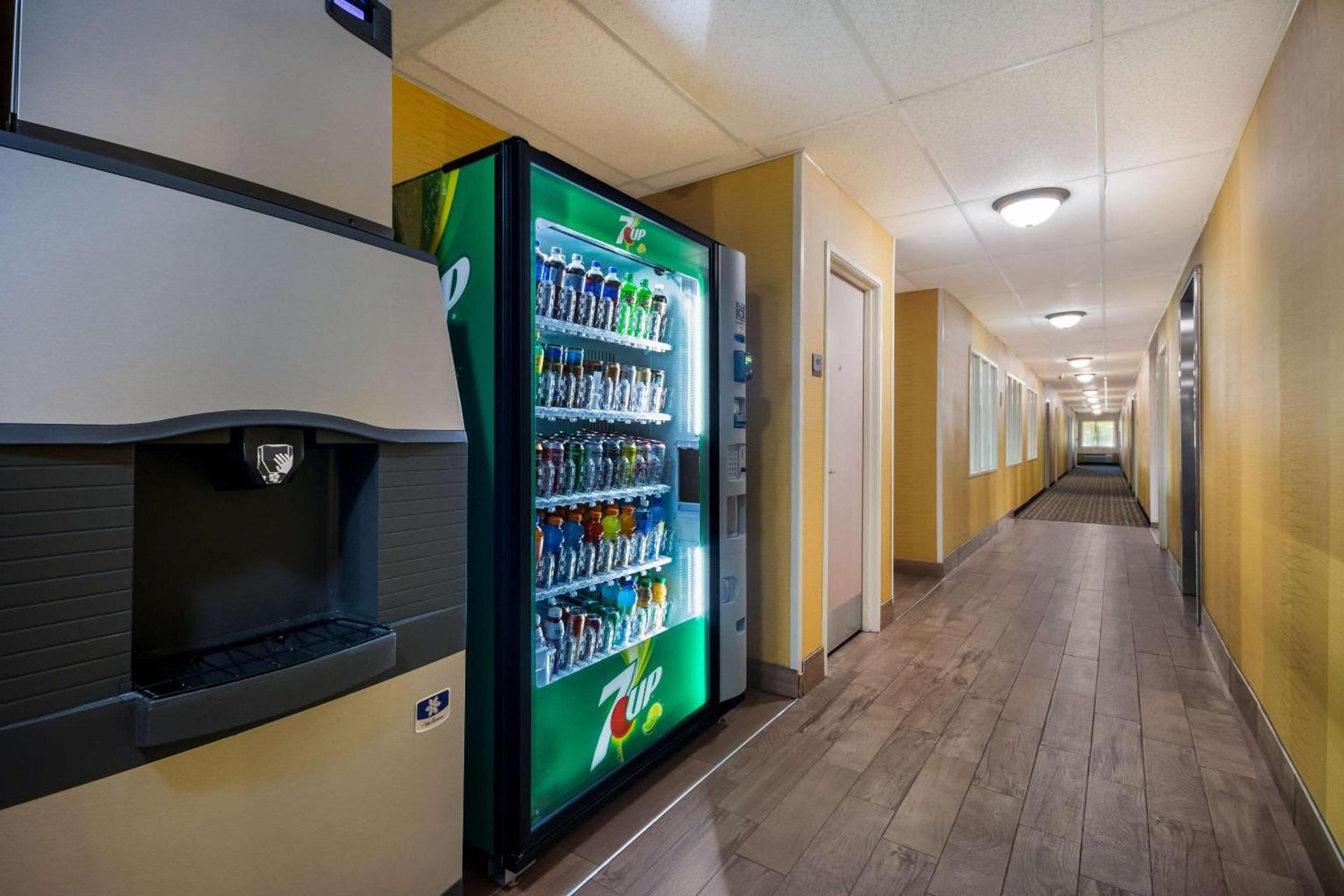 Quality Inn & Suites Bozeman photo 28