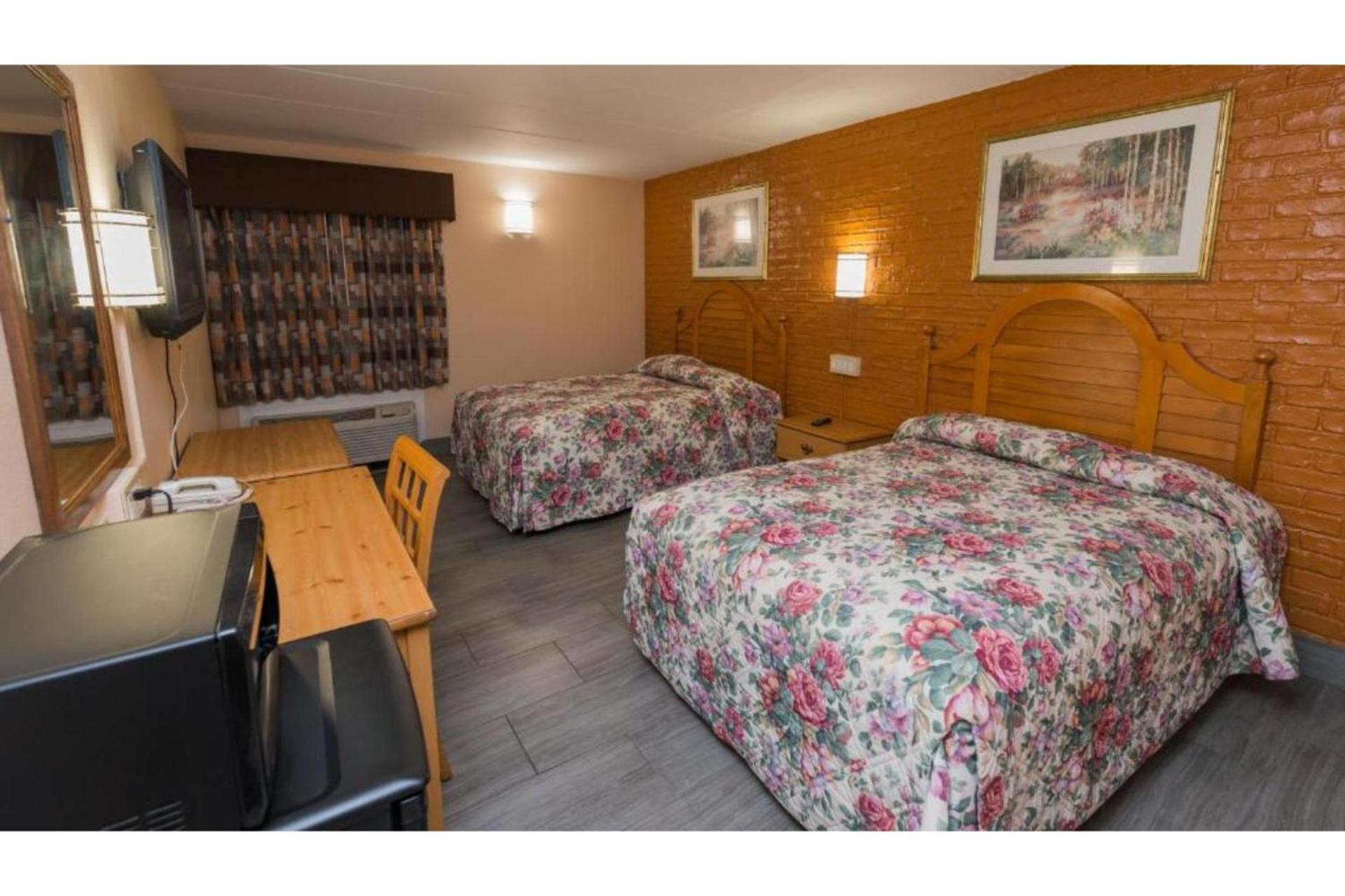 Tri-City Motel by OYO Forest City Spindale photo 5