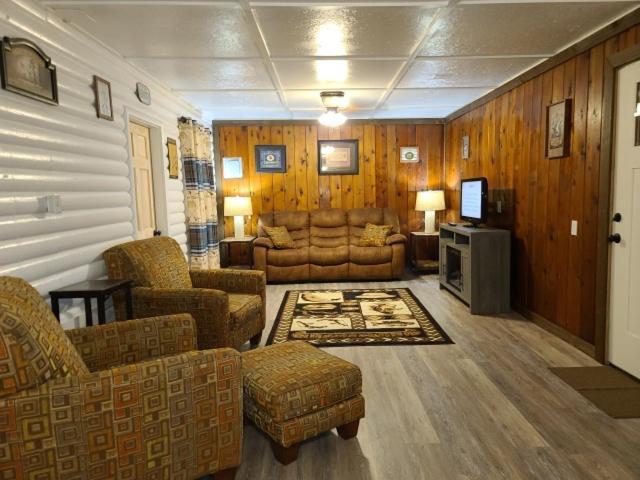 Bayview Campgrounds — hotel in Hillsboro