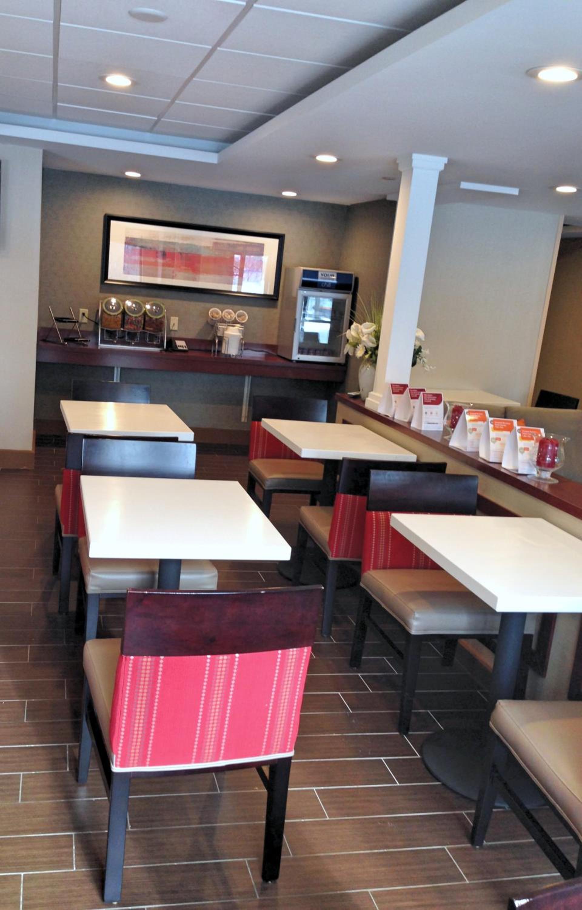 Comfort Inn & Suites Brattleboro I-91 photo 22