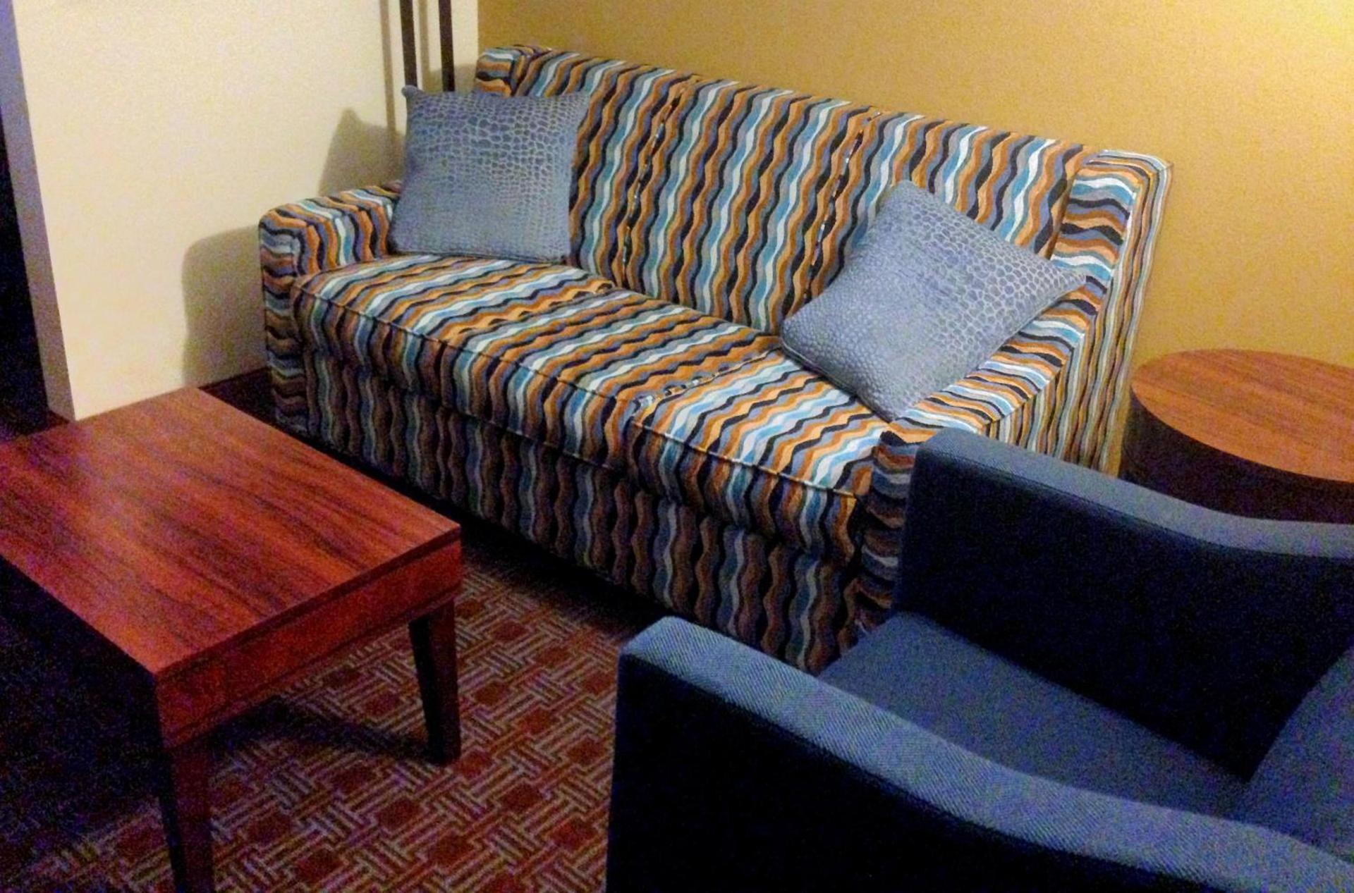Comfort Inn & Suites Brattleboro I-91 photo 16