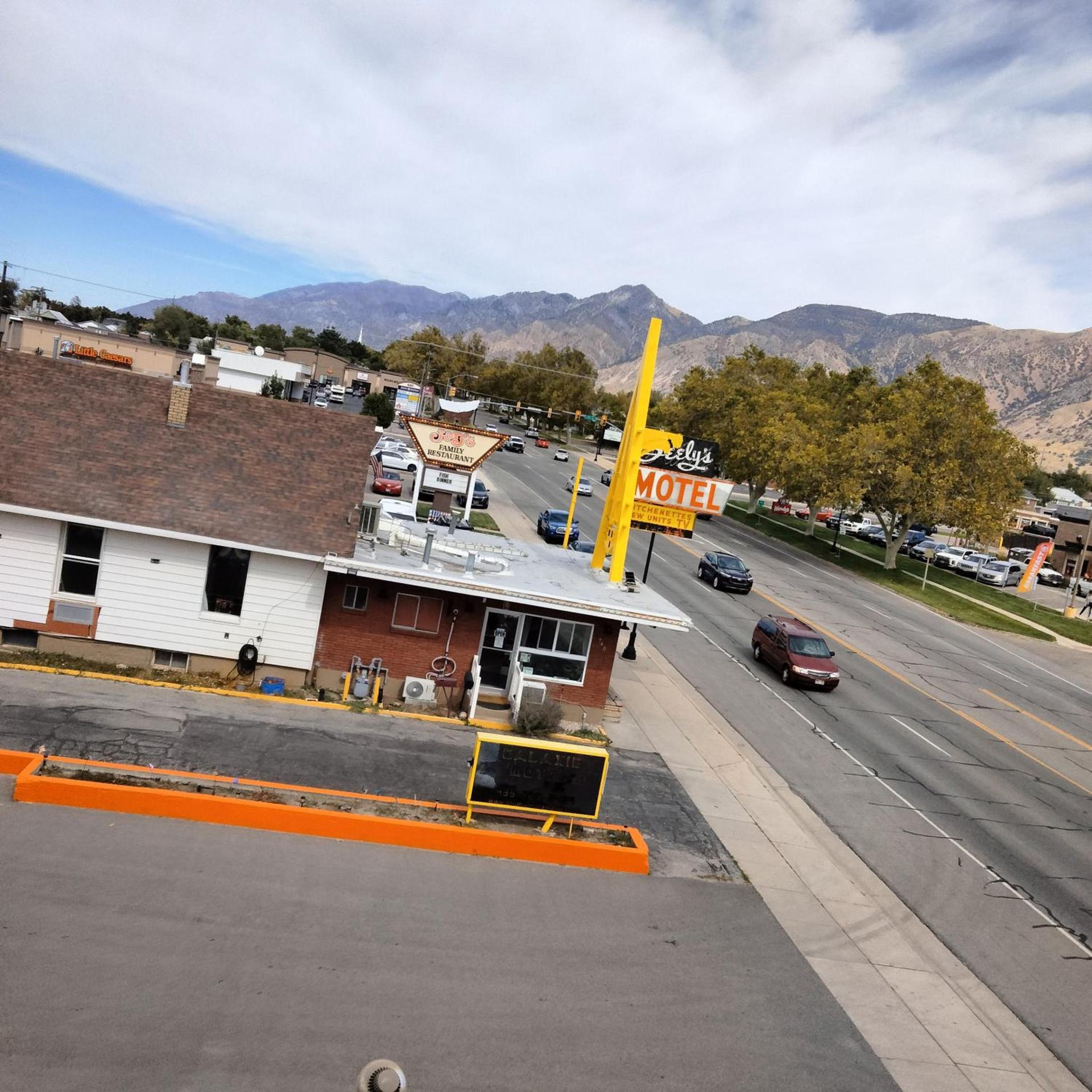 Galaxie Motel photo 3