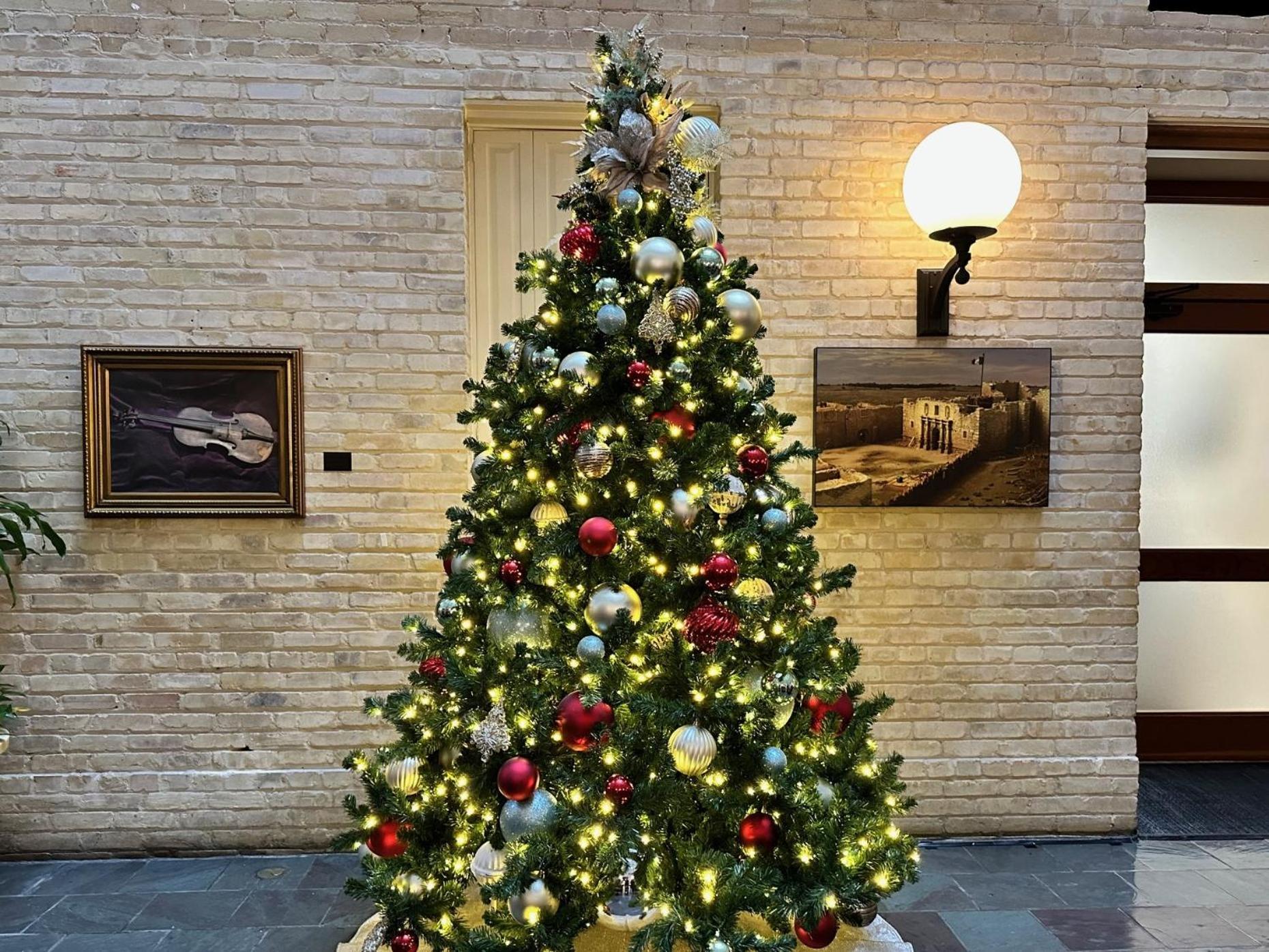The Crockett Hotel photo 48