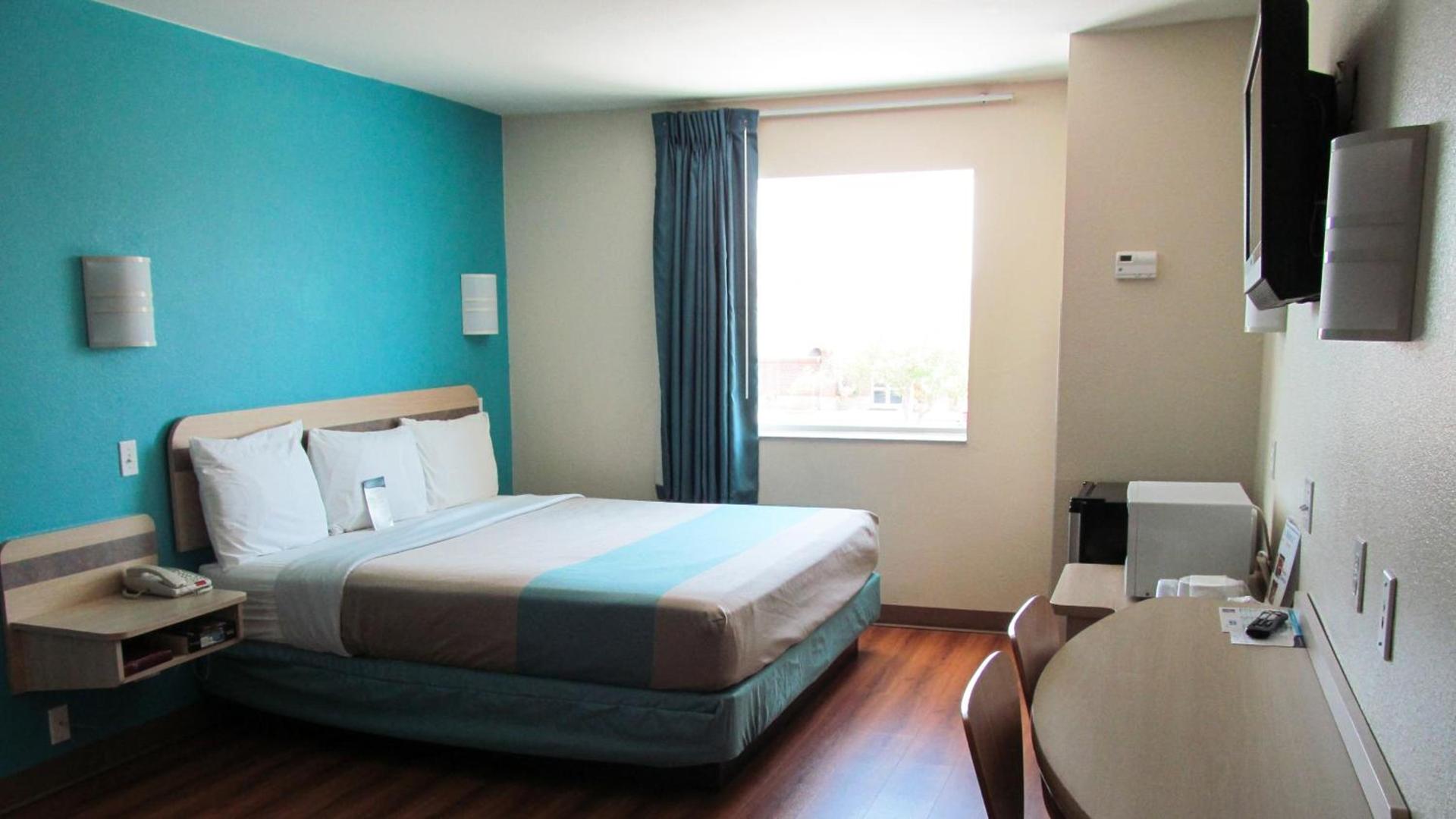 Motel 6-Norman, OK photo 31