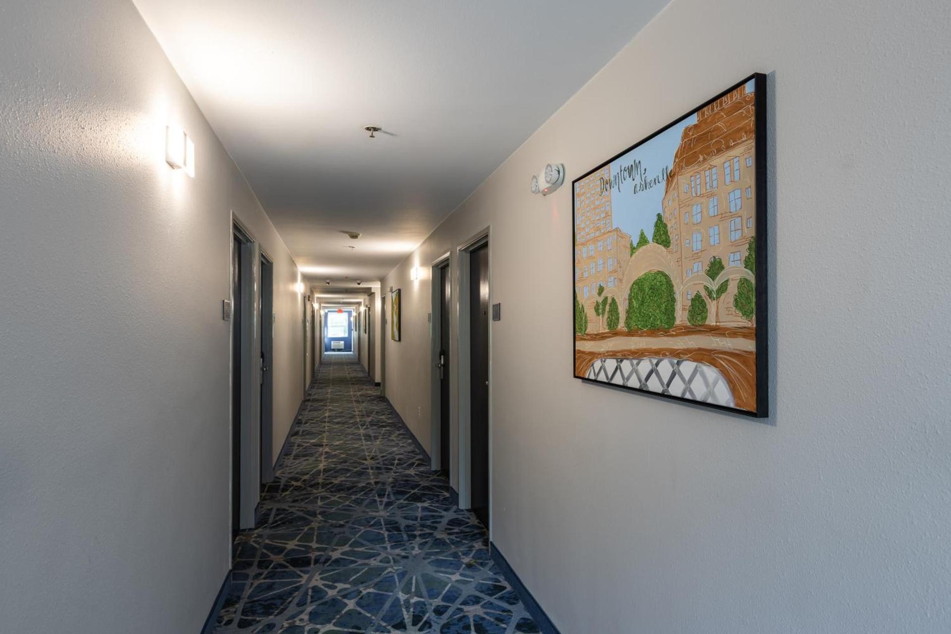 Rodeway Inn & Suites near Outlet Mall - Asheville photo 31