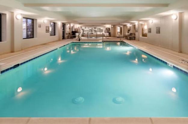Residence Inn by Marriott Chicago Oak Brook photo 2
