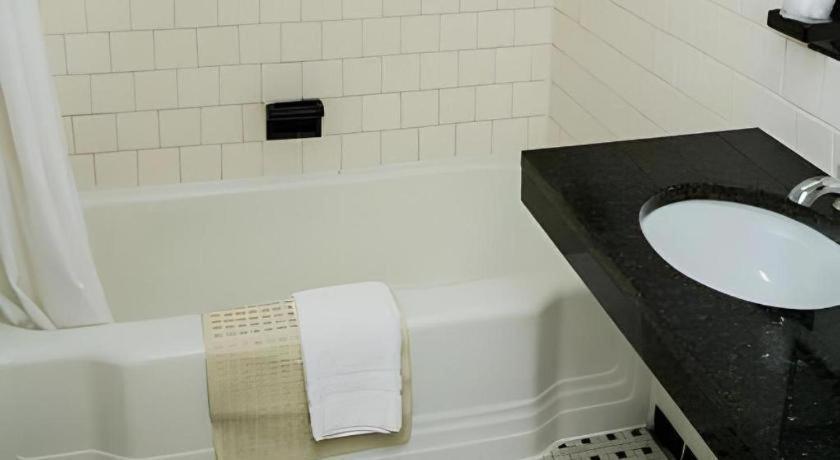 Hotel Harrington photo 4