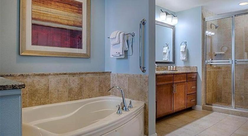 National Harbor Resort by ResortShare photo 23