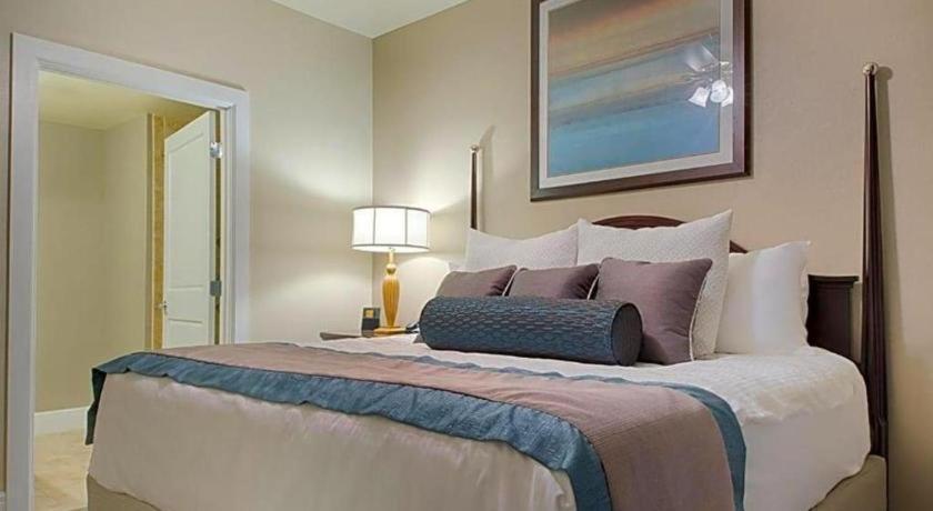 National Harbor Resort by ResortShare photo 19
