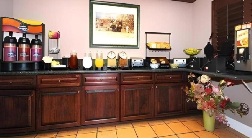 Hotel Solaire Los Angeles photo 2
