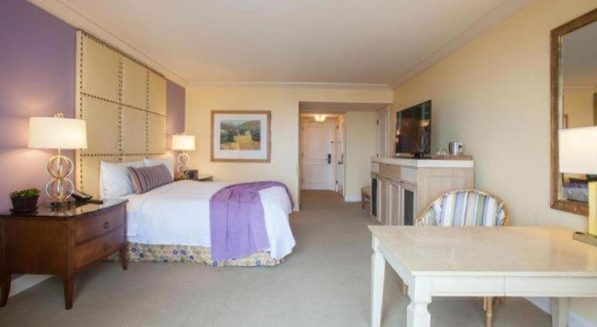 Fashion Island Hotel photo 22