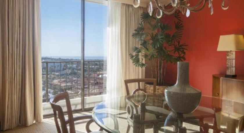 Fashion Island Hotel photo 36