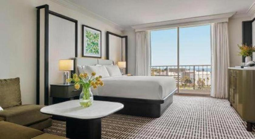 Fashion Island Hotel photo 26