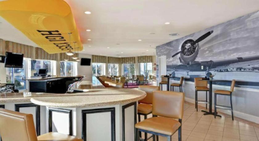 Hilton Garden Inn Oshkosh photo 38