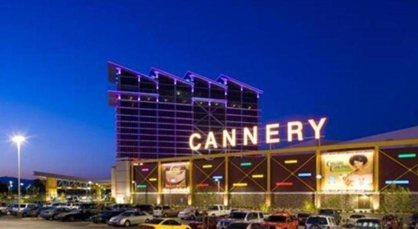 Eastside Cannery Casino Hotel photo 53