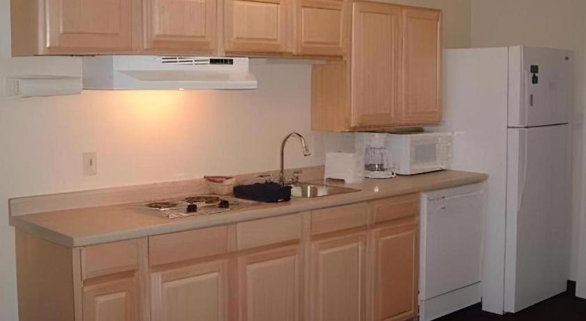 Candlewood Suites Saint Joseph photo 22