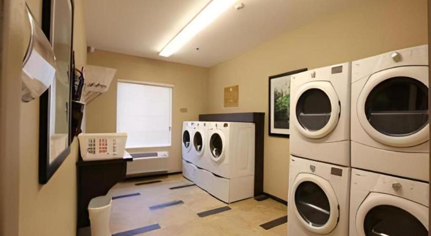 Candlewood Suites Saint Joseph photo 16