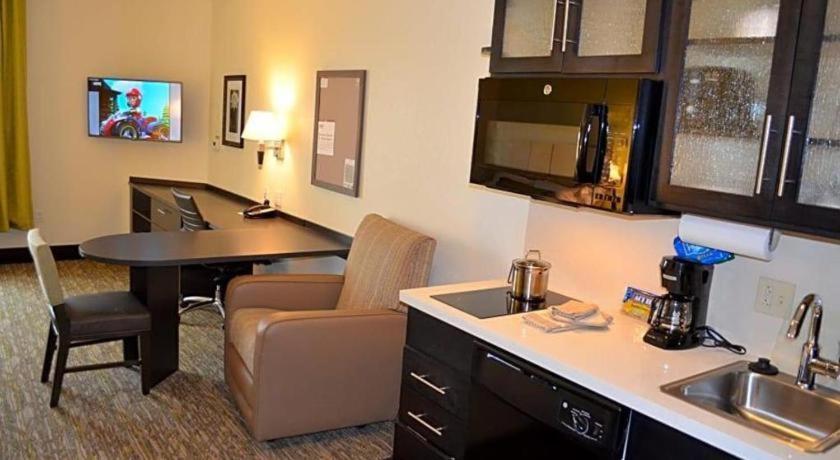 Candlewood Suites Saint Joseph photo 15