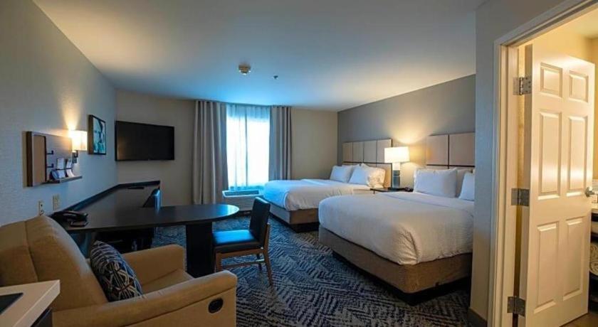 Candlewood Suites Saint Joseph photo 2