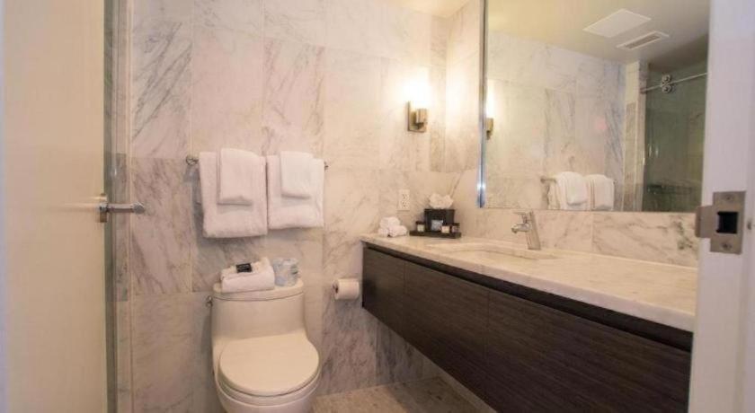 Avenue Suites Georgetown photo 17