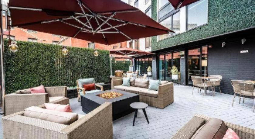 Avenue Suites Georgetown photo 4