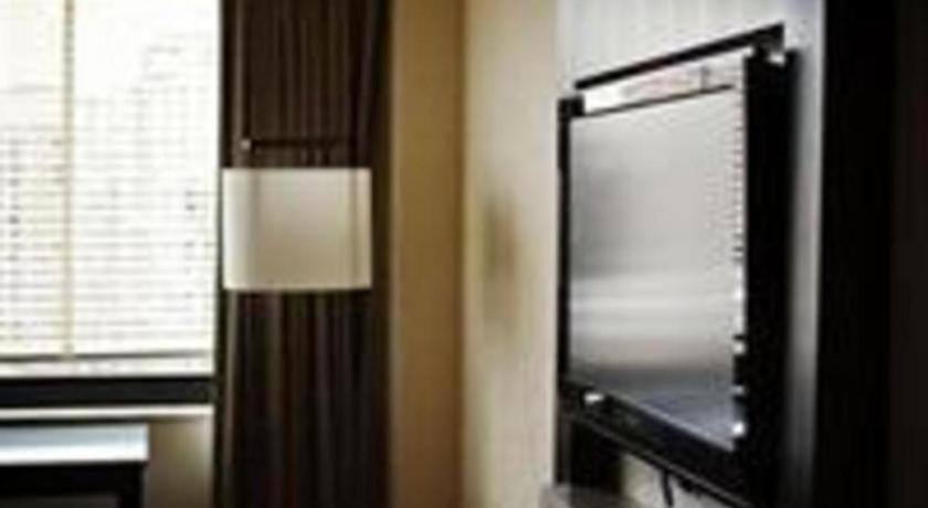 Avenue Suites Georgetown photo 22