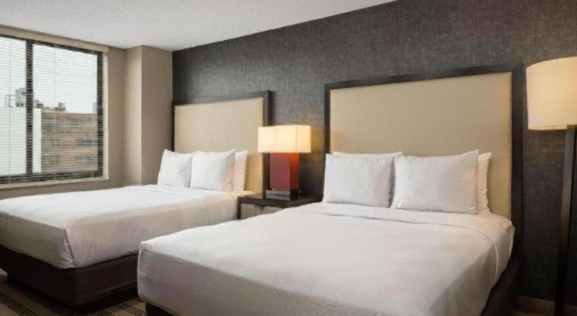 Avenue Suites Georgetown photo 28