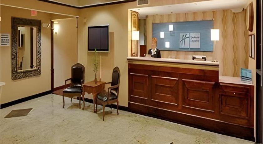 Holiday Inn Express Frackville Hotel By IHG photo 8