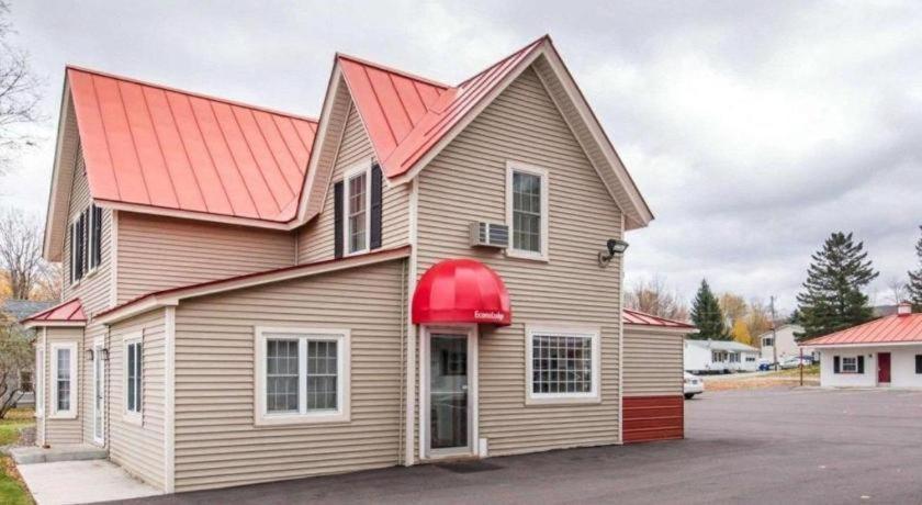 Econo Lodge photo 39