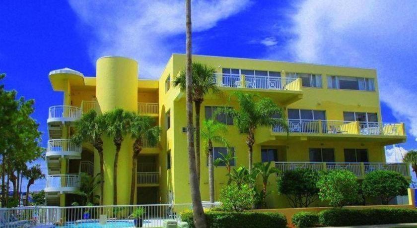 Chart House Suites and Marina photo 1